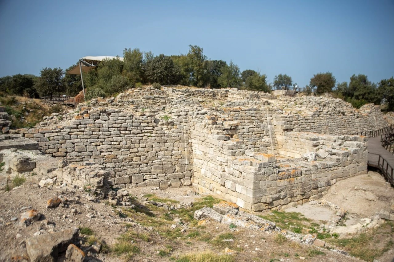 Troya Historical