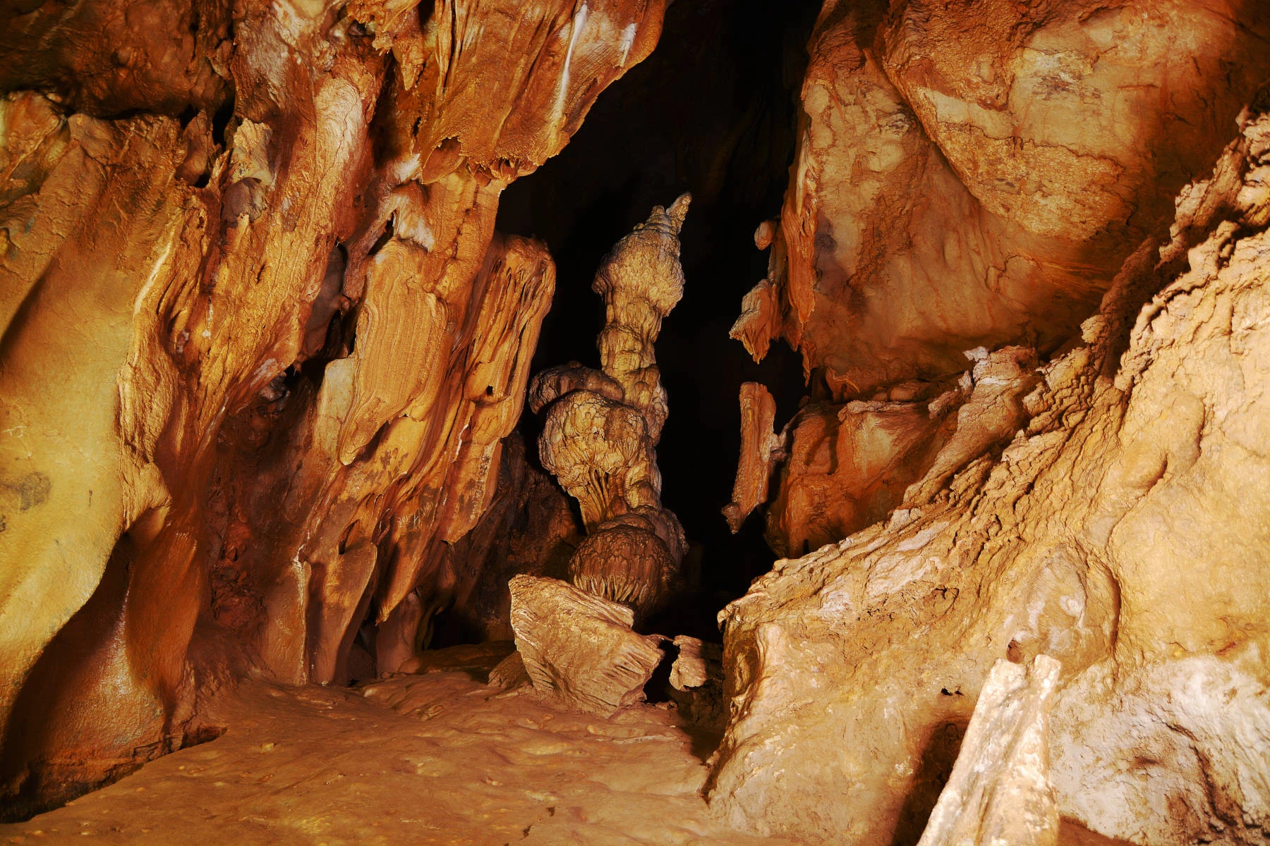 Cuevas de Talgua